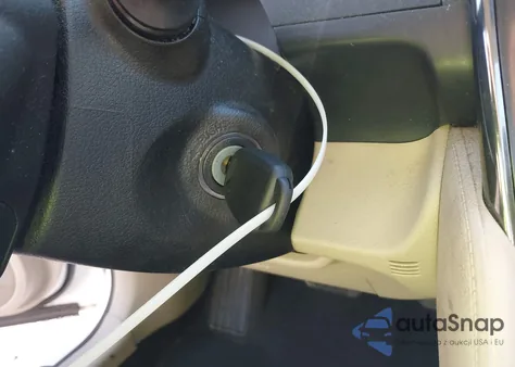 2013 Toyota Camry Le из США, поврежденный, VIN 4T4BF1FKXDR321873